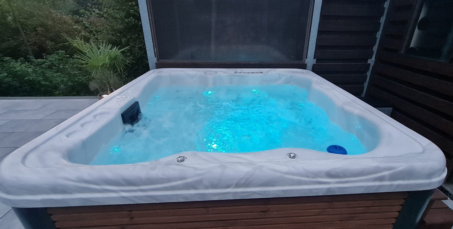 Džakuzī ar 3D Termokoku