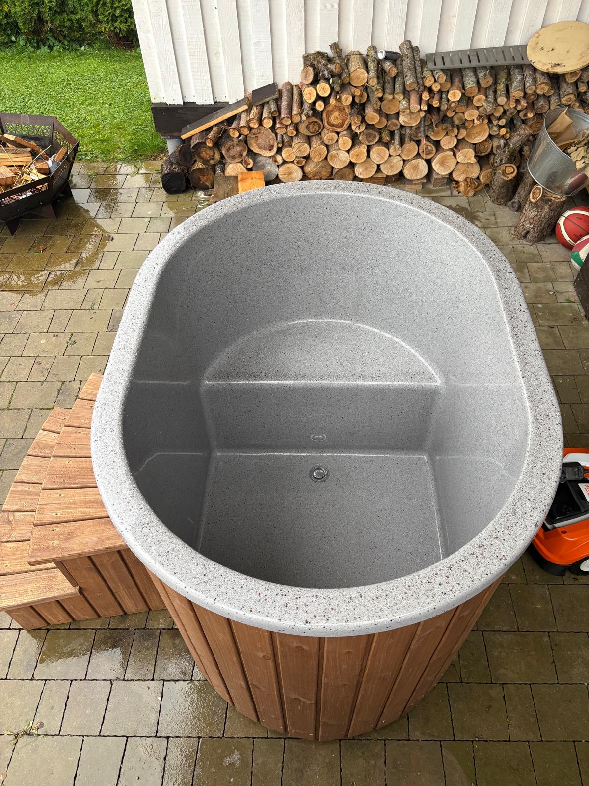 Aukstuma vanna pēc pirts procedūrām