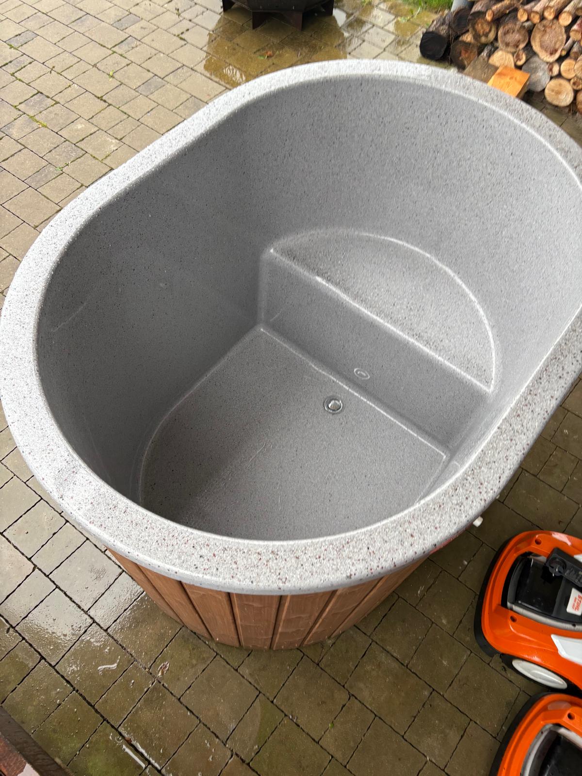 Aukstuma vanna pēc pirts procedūrām